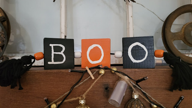 Halloween Boo sign. Share NOW. #halloween, #craft, #sign, #halloweenproject